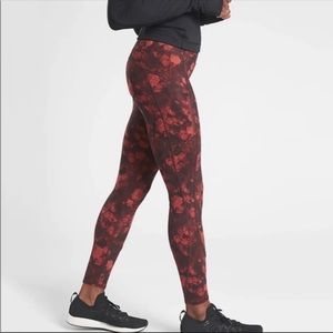 Athleta Rainier Printed Tights Frozen Floral Size M